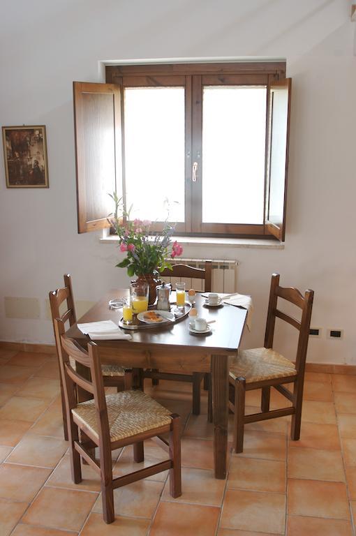 Agriturismo Collepina Amelia Quarto foto